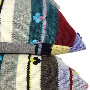 The Lumbar Bobble Pillow